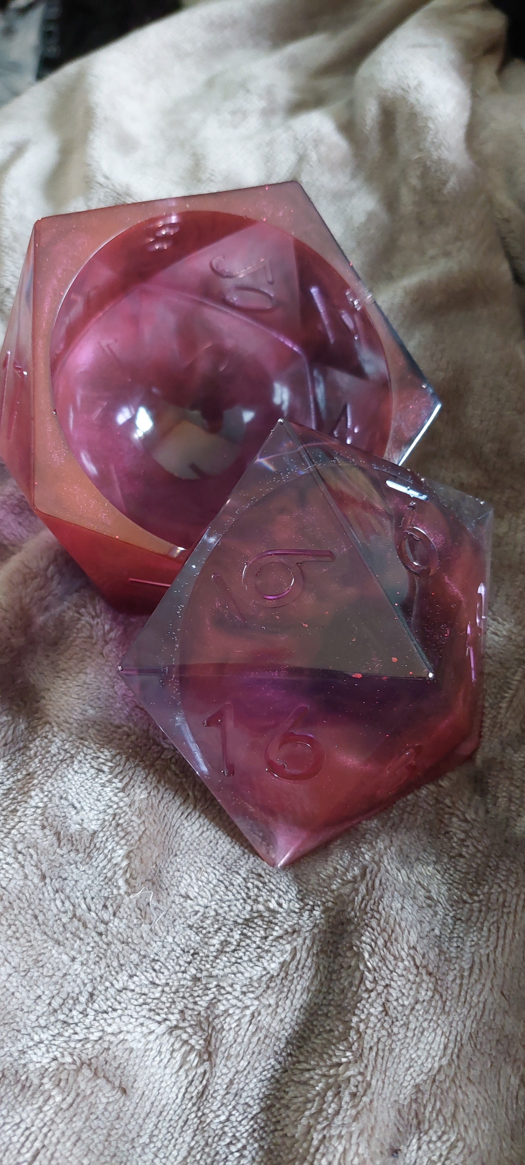Resin Dice Jar with Dice Set