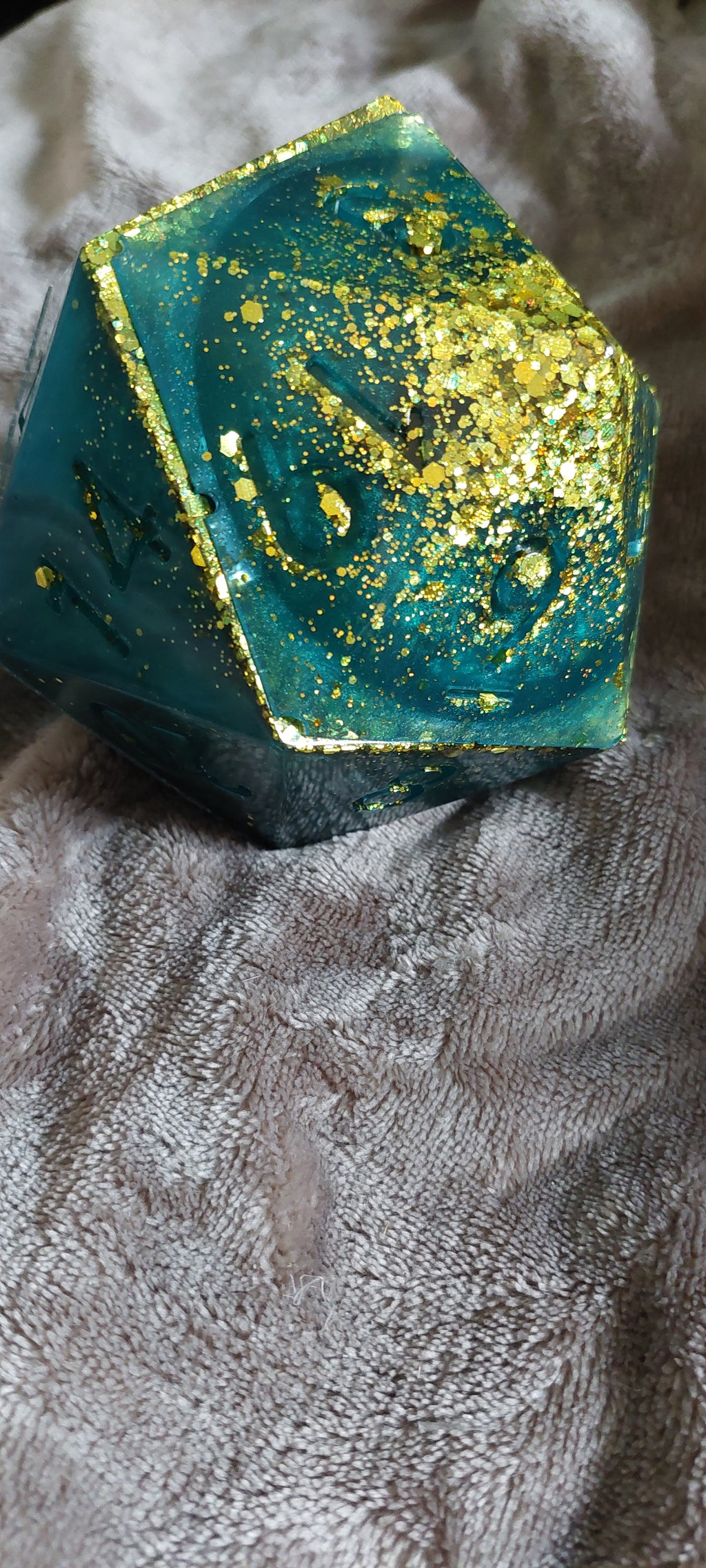 Resin Dice Jar with Dice Set