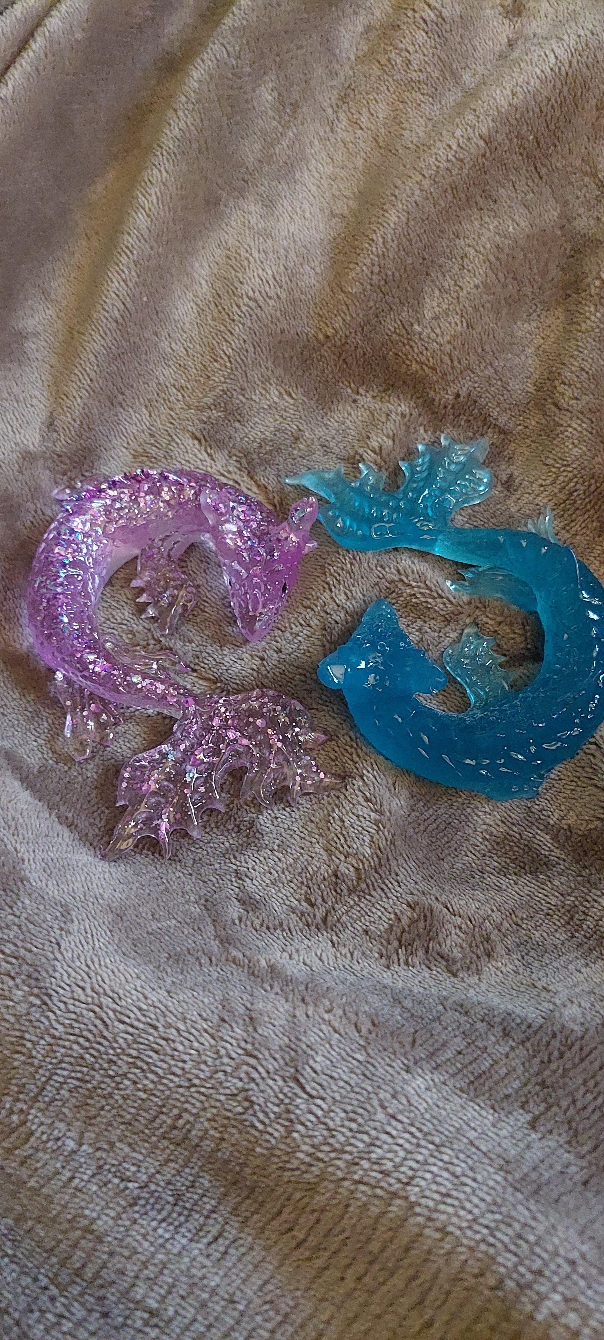 Resin Water Dragon - C Shape