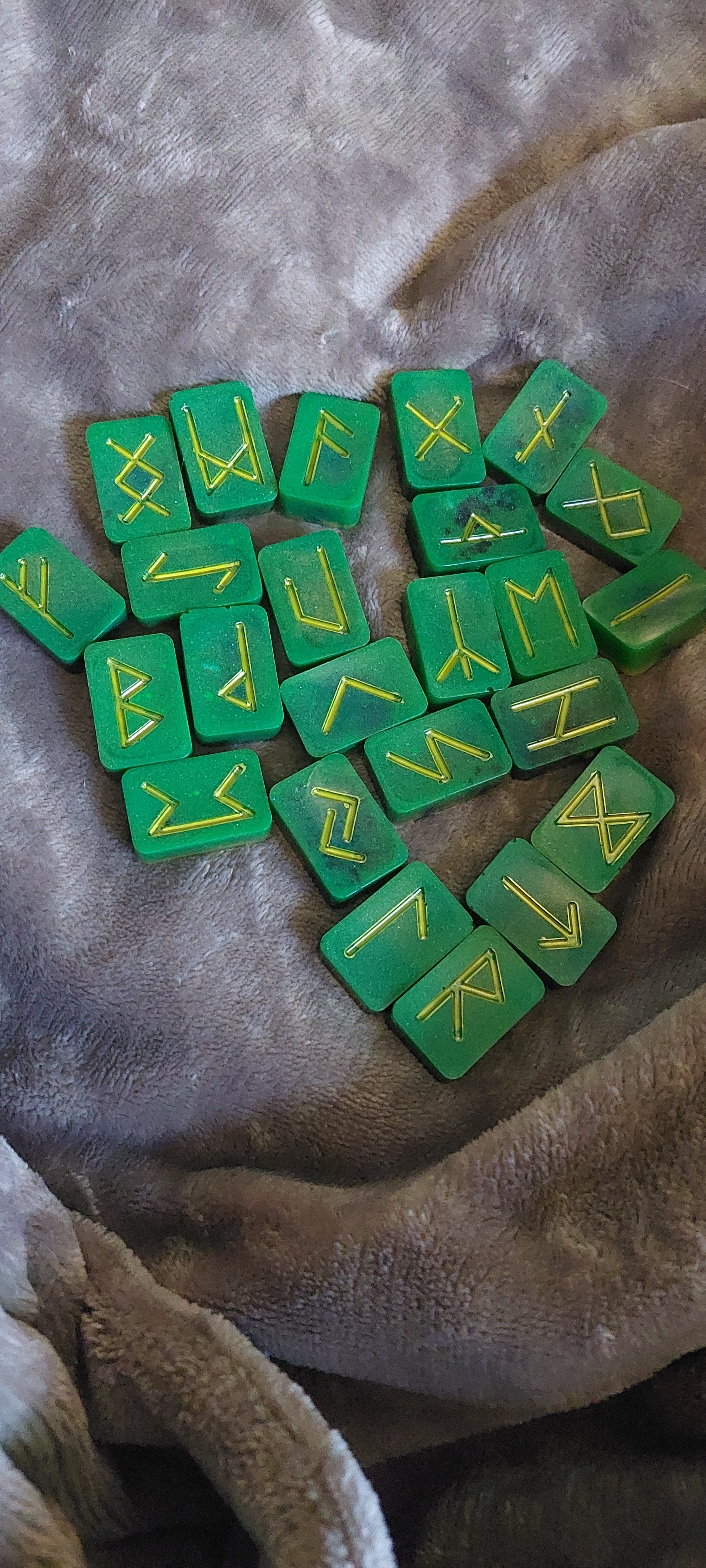 Resin Set of Runes